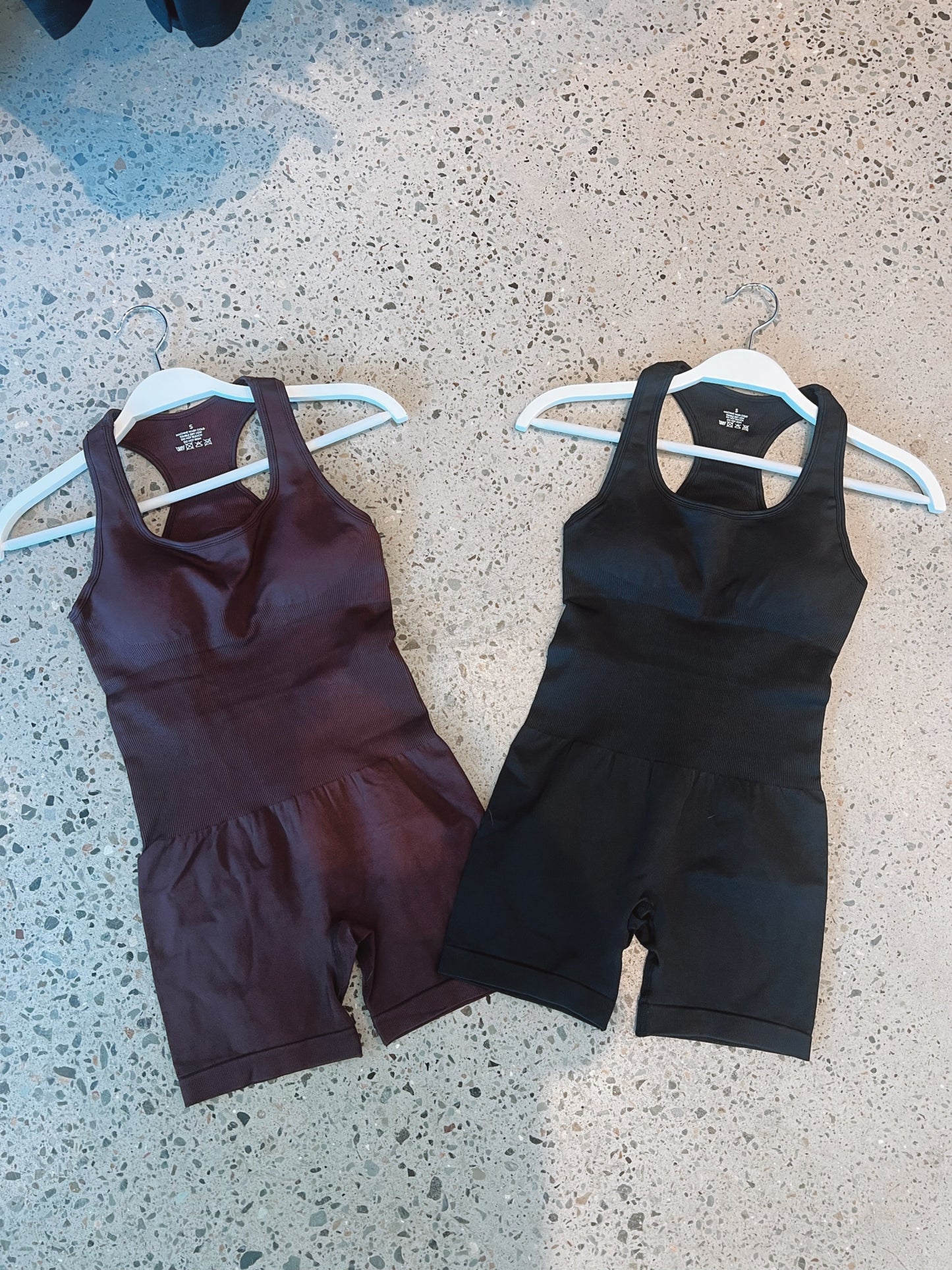 Archie & Wolf Paros Romper Black, low back detail