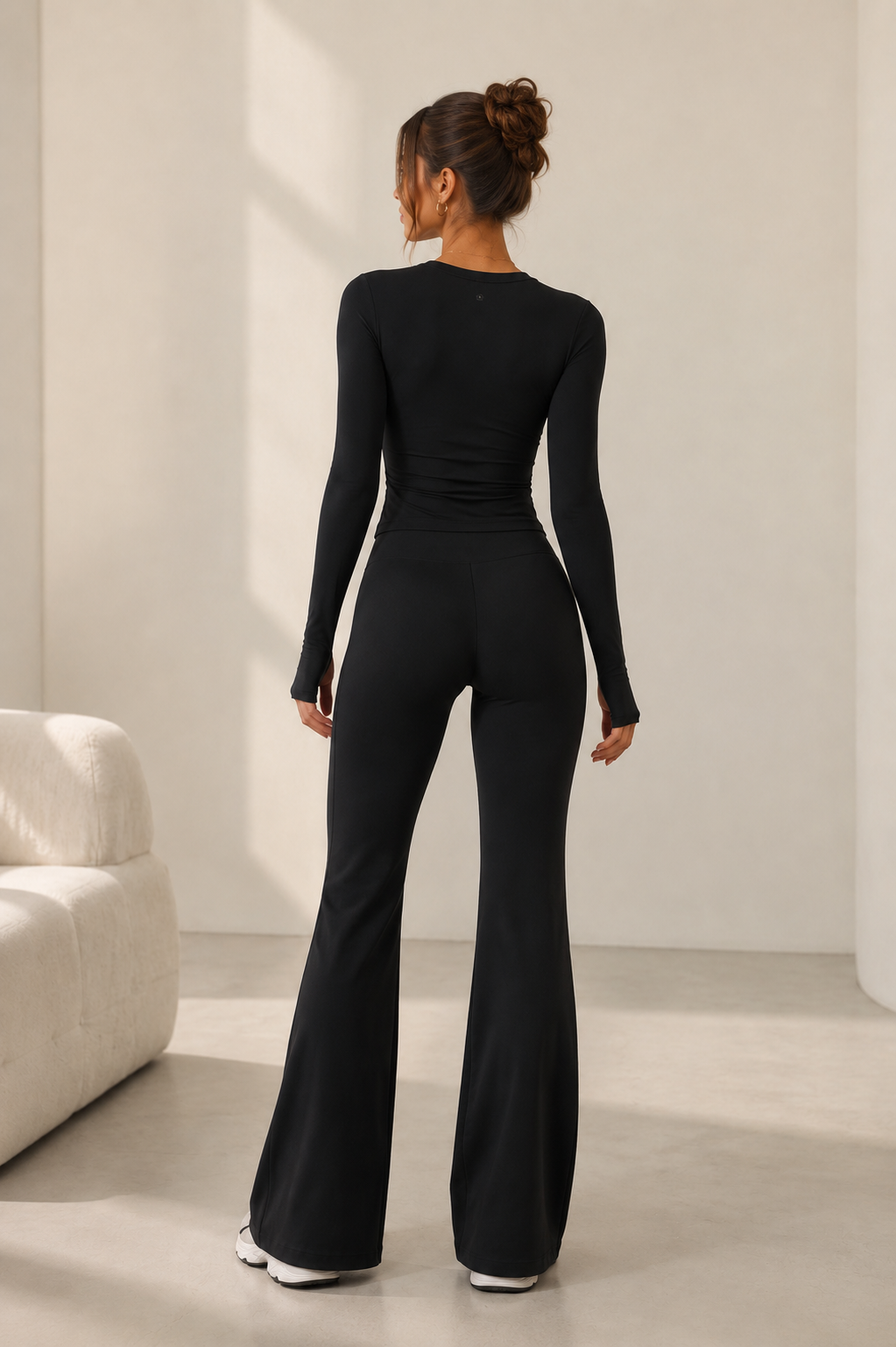 Archie & Wolf Bianca Sleeve Midnight, front view