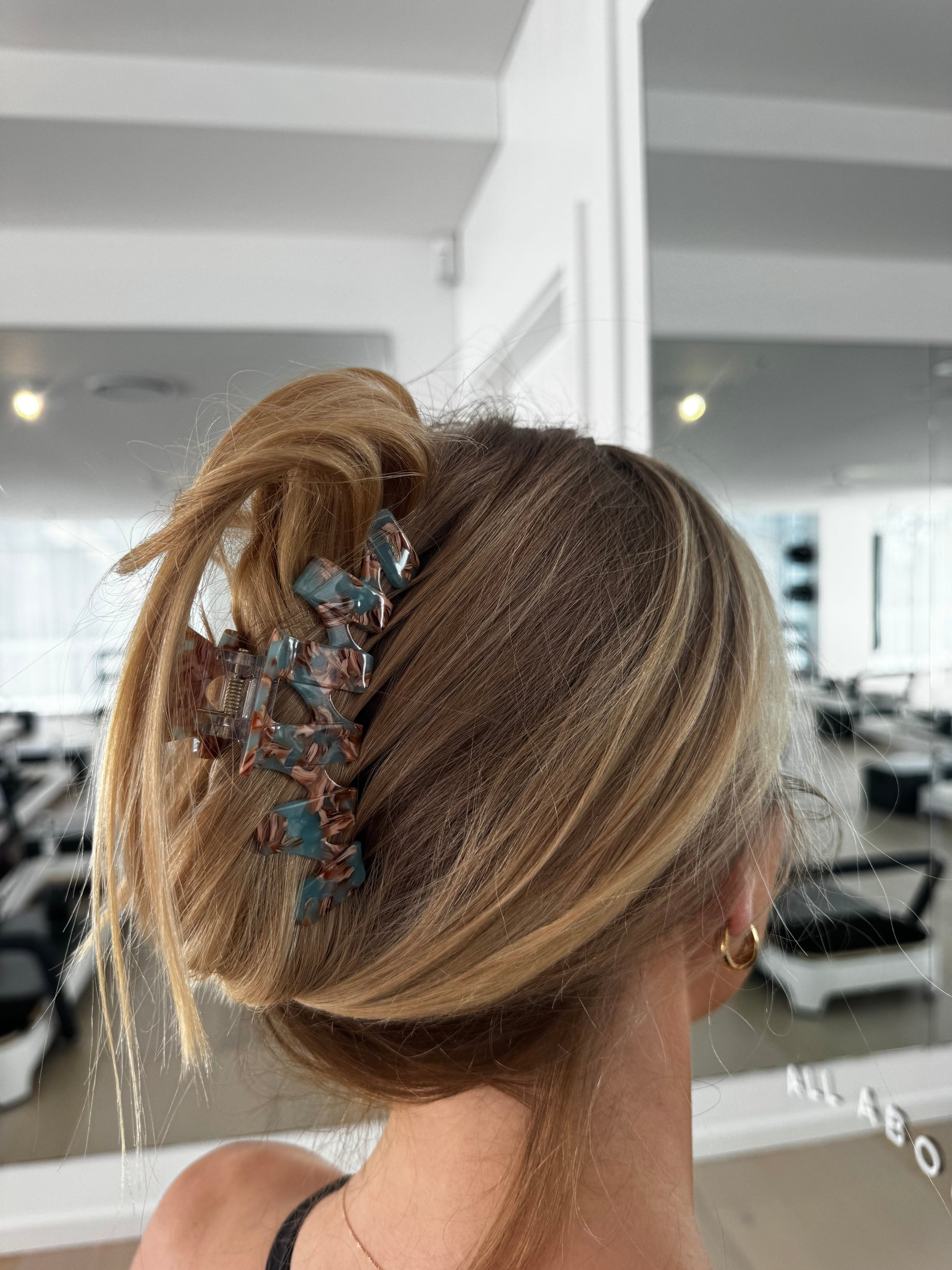 Archie & Wolf hair clip, Leopard print colourway